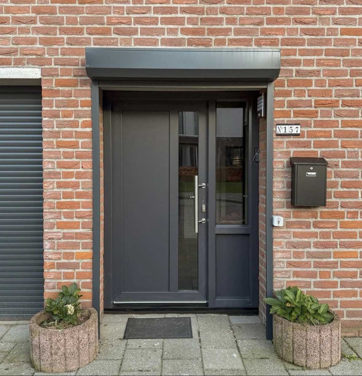 Kunststof schuco voordeur antraciet ral 7016